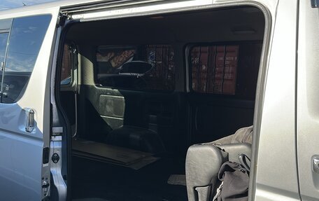 Toyota RegiusAce, 2010 год, 2 400 000 рублей, 9 фотография