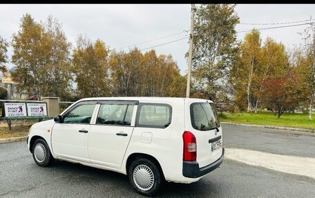 Toyota Probox I, 2013 год, 650 000 рублей, 4 фотография