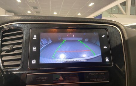 Mitsubishi Outlander III рестайлинг 3, 2019 год, 2 180 000 рублей, 22 фотография