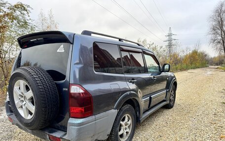 Mitsubishi Pajero III рестайлинг, 2005 год, 650 000 рублей, 3 фотография