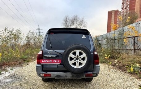 Mitsubishi Pajero III рестайлинг, 2005 год, 650 000 рублей, 2 фотография