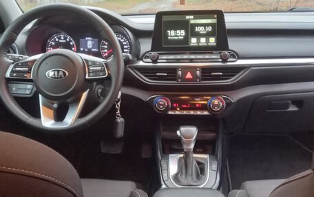 KIA Cerato IV, 2021 год, 1 800 000 рублей, 15 фотография