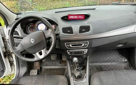 Renault Megane III, 2013 год, 800 000 рублей, 6 фотография