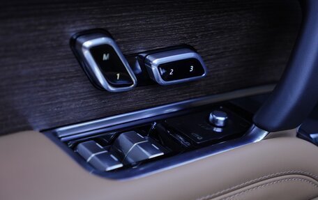 Land Rover Range Rover IV рестайлинг, 2025 год, 25 900 000 рублей, 29 фотография