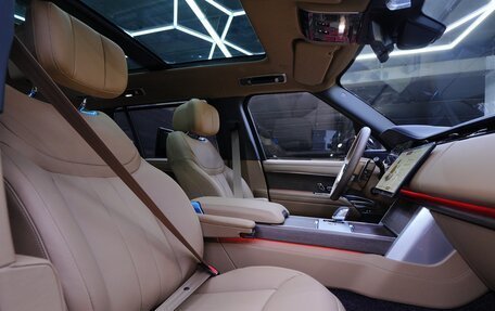 Land Rover Range Rover IV рестайлинг, 2025 год, 25 900 000 рублей, 28 фотография