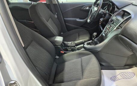 Opel Astra J, 2014 год, 882 000 рублей, 13 фотография