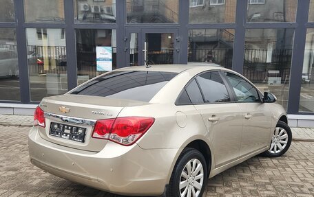 Chevrolet Cruze II, 2011 год, 820 000 рублей, 3 фотография