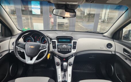 Chevrolet Cruze II, 2011 год, 820 000 рублей, 18 фотография