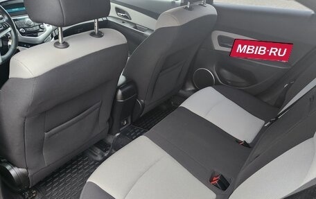 Chevrolet Cruze II, 2011 год, 820 000 рублей, 29 фотография