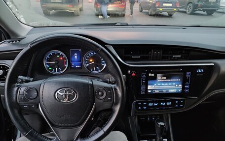 Toyota Corolla, 2017 год, 1 750 000 рублей, 2 фотография
