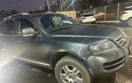 Volkswagen Touareg III, 2006 год, 849 000 рублей, 3 фотография