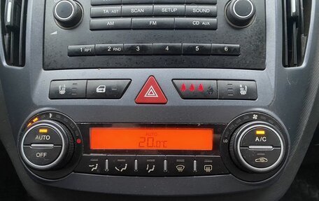 KIA cee'd I рестайлинг, 2009 год, 529 000 рублей, 15 фотография