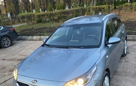 KIA cee'd III, 2021 год, 2 400 000 рублей, 3 фотография