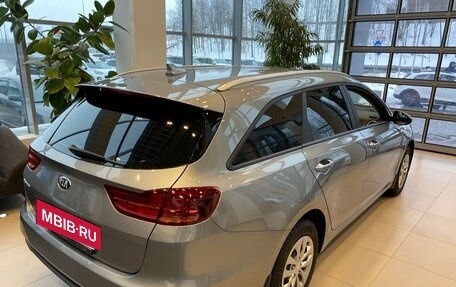 KIA cee'd III, 2021 год, 2 400 000 рублей, 38 фотография