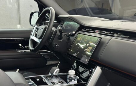 Land Rover Range Rover IV рестайлинг, 2023 год, 24 999 000 рублей, 16 фотография