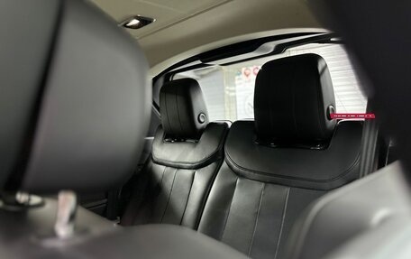 Land Rover Range Rover IV рестайлинг, 2023 год, 24 999 000 рублей, 10 фотография