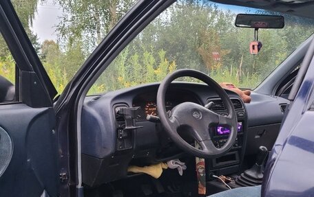 Nissan Primera II рестайлинг, 1993 год, 130 000 рублей, 3 фотография