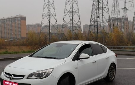 Opel Astra J, 2012 год, 725 000 рублей, 1 фотография