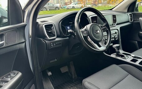 KIA Sportage IV рестайлинг, 2021 год, 2 550 000 рублей, 2 фотография