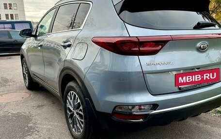 KIA Sportage IV рестайлинг, 2021 год, 2 550 000 рублей, 10 фотография