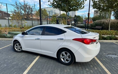 Hyundai Avante, 2012 год, 930 000 рублей, 3 фотография