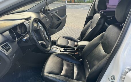 Hyundai Avante, 2012 год, 930 000 рублей, 5 фотография