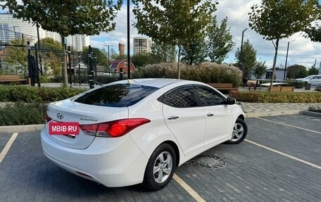 Hyundai Avante, 2012 год, 930 000 рублей, 2 фотография