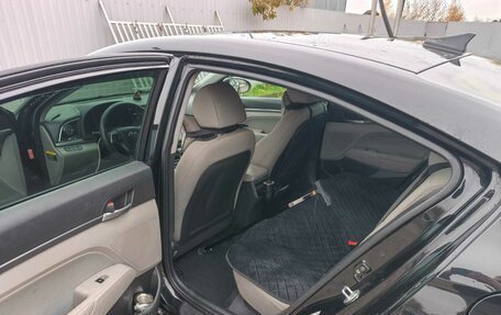 Hyundai Elantra VI рестайлинг, 2016 год, 1 430 000 рублей, 9 фотография