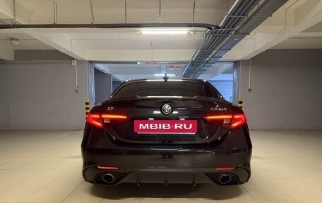 Alfa Romeo Giulia II, 2017 год, 2 450 000 рублей, 2 фотография