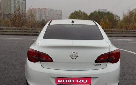 Opel Astra J, 2012 год, 725 000 рублей, 5 фотография