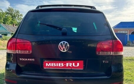 Volkswagen Touareg III, 2006 год, 800 000 рублей, 2 фотография