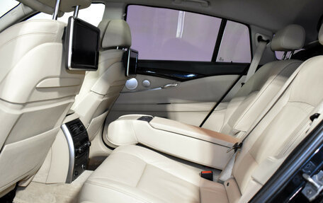 BMW 5 серия, 2013 год, 2 750 000 рублей, 11 фотография