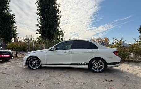 Mercedes-Benz C-Класс, 2011 год, 1 050 000 рублей, 7 фотография