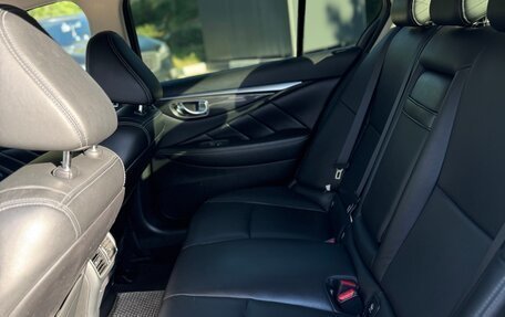 Infiniti Q50 I рестайлинг, 2014 год, 1 620 000 рублей, 10 фотография