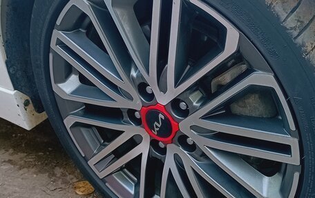 KIA K3, 2021 год, 3 000 000 рублей, 16 фотография