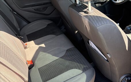 Ford Fiesta, 2015 год, 900 000 рублей, 13 фотография