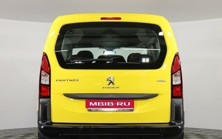 Peugeot Partner II рестайлинг 2, 2021 год, 2 200 000 рублей, 6 фотография