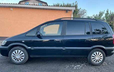 Opel Zafira A рестайлинг, 2004 год, 570 000 рублей, 4 фотография