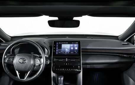 Toyota Avalon, 2022 год, 4 190 000 рублей, 17 фотография