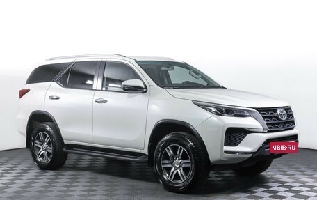Toyota Fortuner II, 2022 год, 4 539 000 рублей, 3 фотография