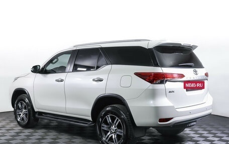 Toyota Fortuner II, 2022 год, 4 539 000 рублей, 7 фотография