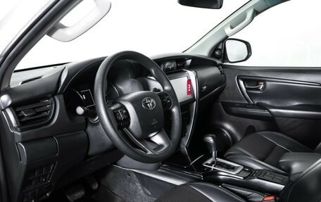 Toyota Fortuner II, 2022 год, 4 539 000 рублей, 15 фотография
