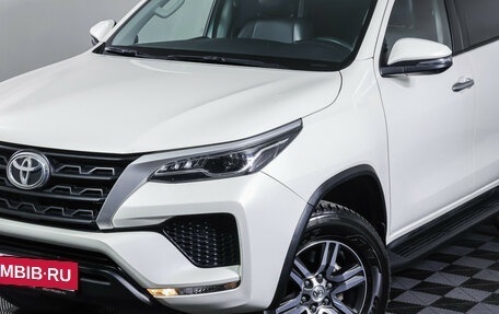 Toyota Fortuner II, 2022 год, 4 539 000 рублей, 26 фотография