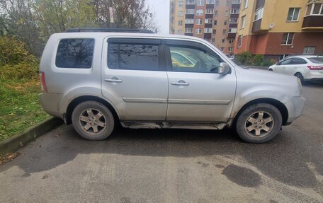 Honda Pilot III рестайлинг, 2008 год, 1 000 000 рублей, 1 фотография