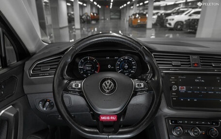 Volkswagen Tiguan II, 2018 год, 2 720 000 рублей, 10 фотография