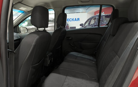 Renault Sandero II рестайлинг, 2015 год, 650 000 рублей, 15 фотография