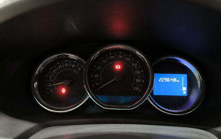 Renault Sandero II рестайлинг, 2015 год, 650 000 рублей, 16 фотография