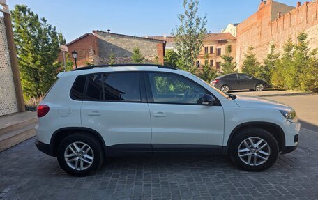 Volkswagen Tiguan I, 2015 год, 1 077 777 рублей, 1 фотография