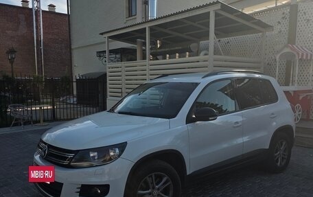 Volkswagen Tiguan I, 2015 год, 1 077 777 рублей, 3 фотография