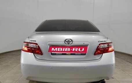 Toyota Camry, 2011 год, 1 950 000 рублей, 6 фотография